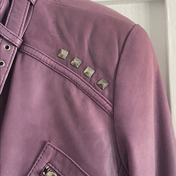 Y2K Rock&Republic Purple Lambskin Leather Jacket with Zipper Details - Picture 3 of 10